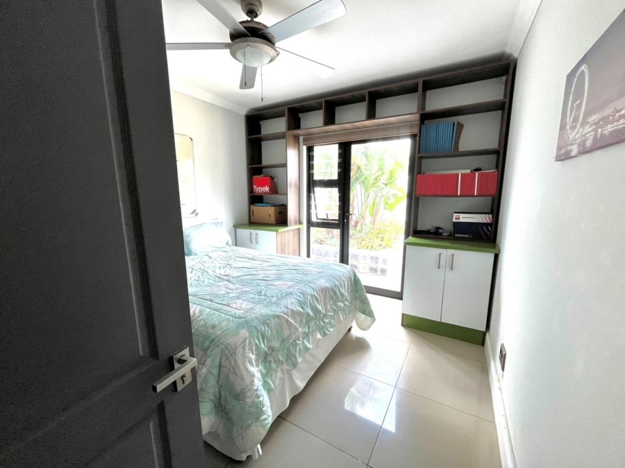 6 Bedroom Property for Sale in Gonubie Eastern Cape